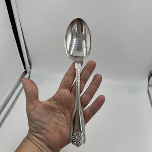 International Silver-plate Korea Serving Spoon Royal Shell / Shell Tip